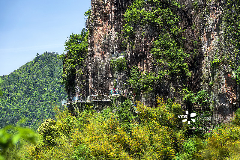 浙江 遂昌 南尖岩景区风光 岩壁上的栈道图片素材