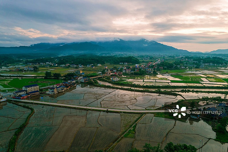 振兴乡村图片素材