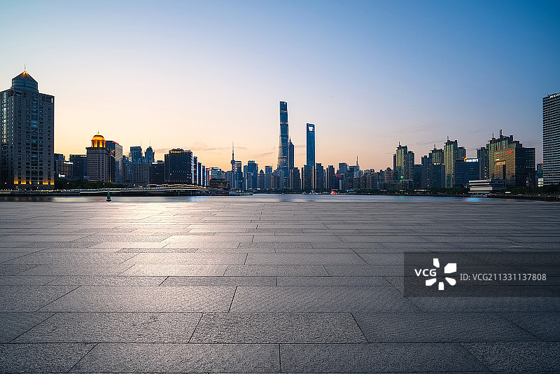 上海城市风光道路图片素材