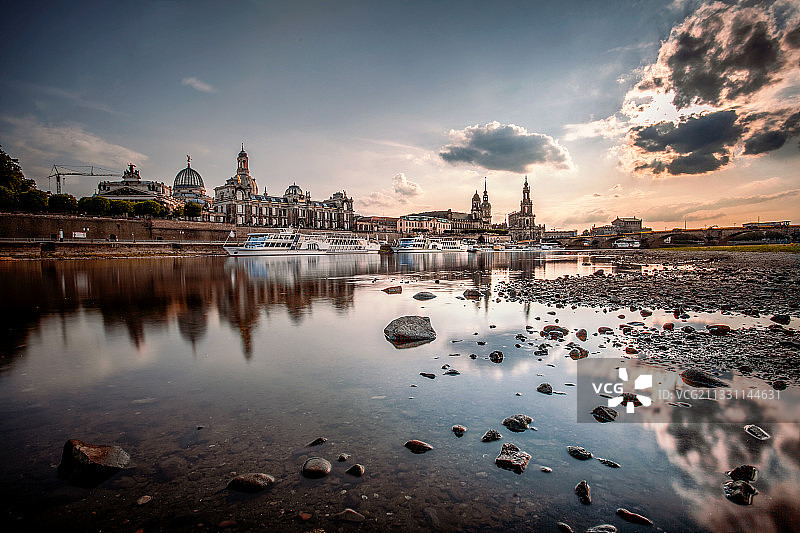 德累斯顿易北河滩图片素材