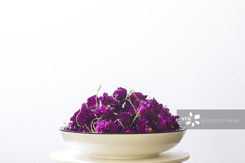 平阴玫瑰花冠茶。山东省平阴县特产，中国国家地理标志产品。图片素材