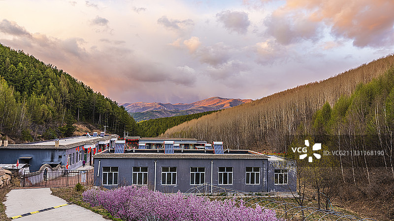 赤峰宁城杜鹃山庄图片素材