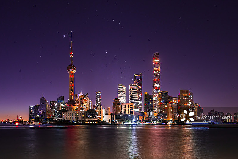 陆家嘴的金星与猎户座图片素材