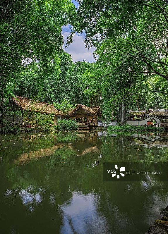 成都晴天下的杜甫草堂景区图片素材