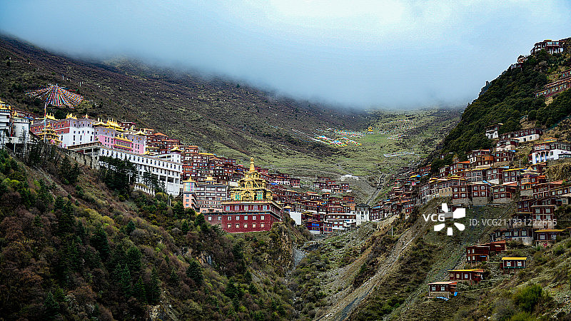 噶陀寺 甘孜图片素材