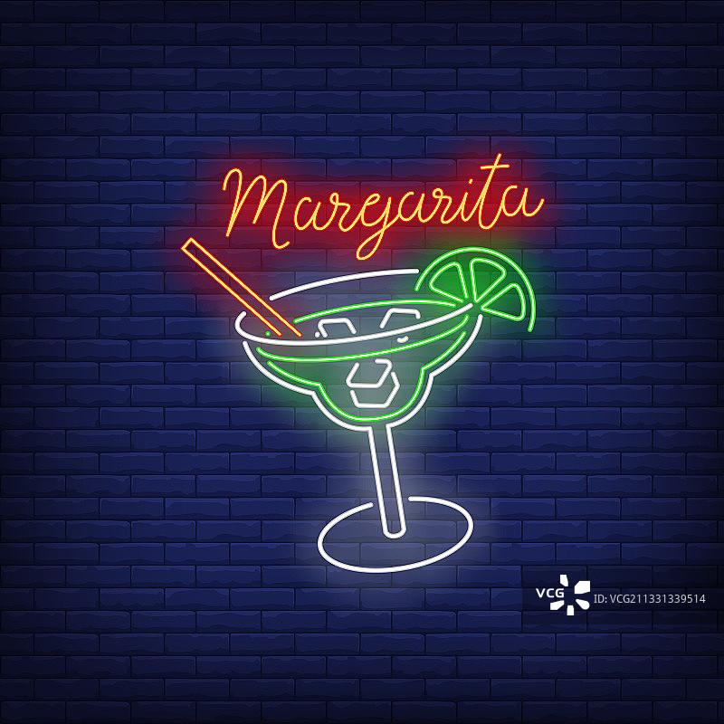 玛格丽特霓虹灯文字饮品玻璃杯吸管冰块图片素材