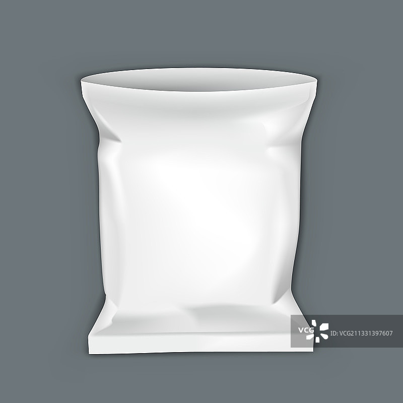 深色背景上的打开的空白铝箔包装袋图片素材