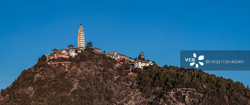 鸡足山金顶  云南大理鸡足山天柱峰图片素材