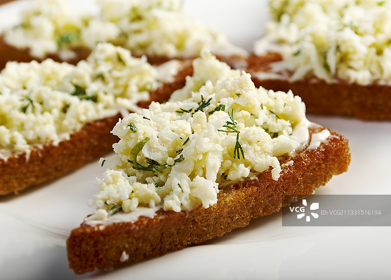 盘中甜点特写图片素材