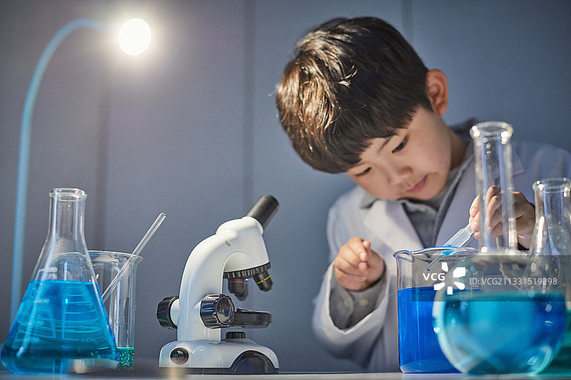 儿童早期教育科学研究图片素材