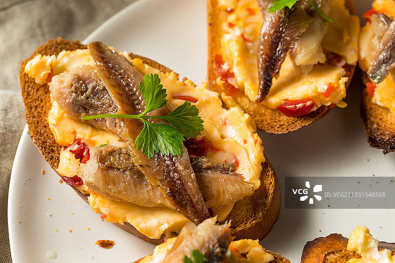 盘中食物的高角度视图图片素材