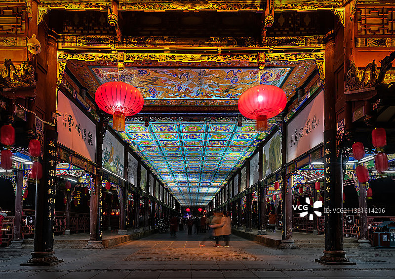 四川崇州街子古镇 廊桥 夜景图片素材
