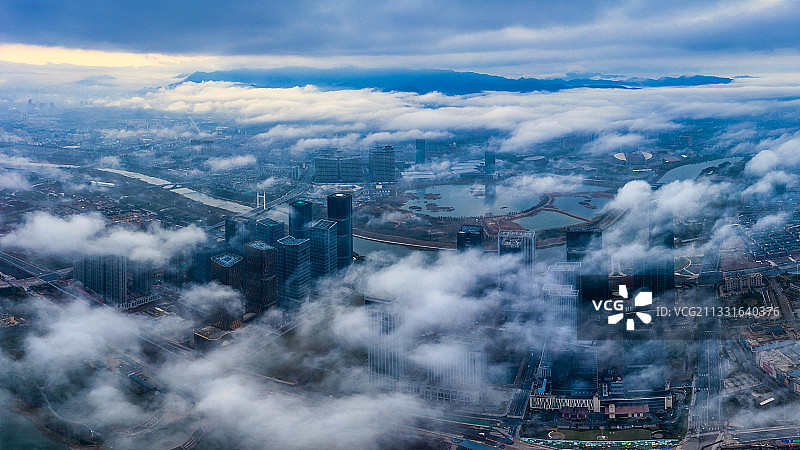 浙江义乌金融商务区云海风光图片素材
