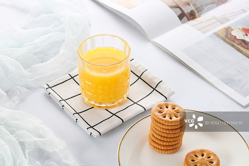 橙汁&饼干图片素材