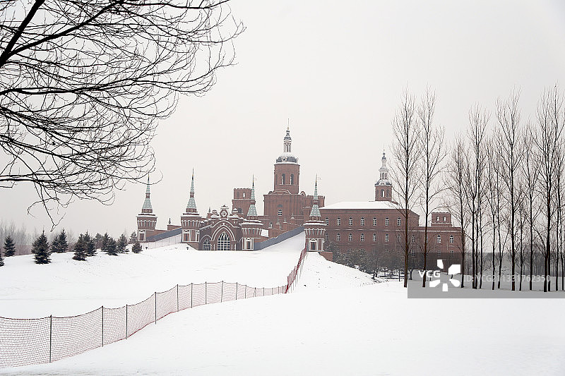 雪后的伏尔加庄园图片素材