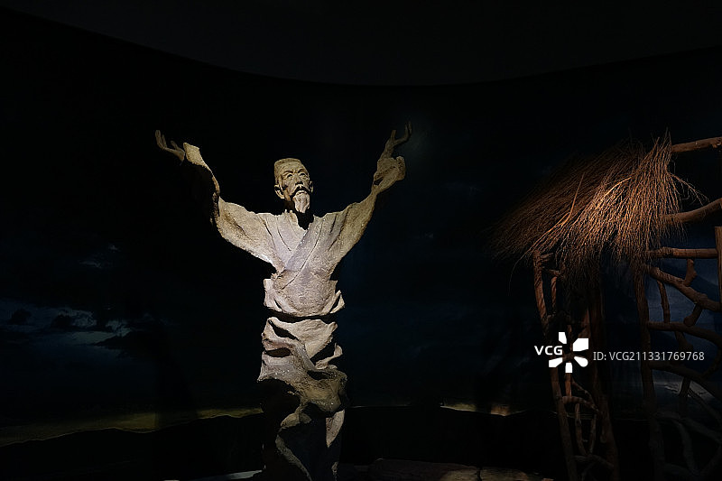 成都杜甫草堂杜甫雕像图片素材