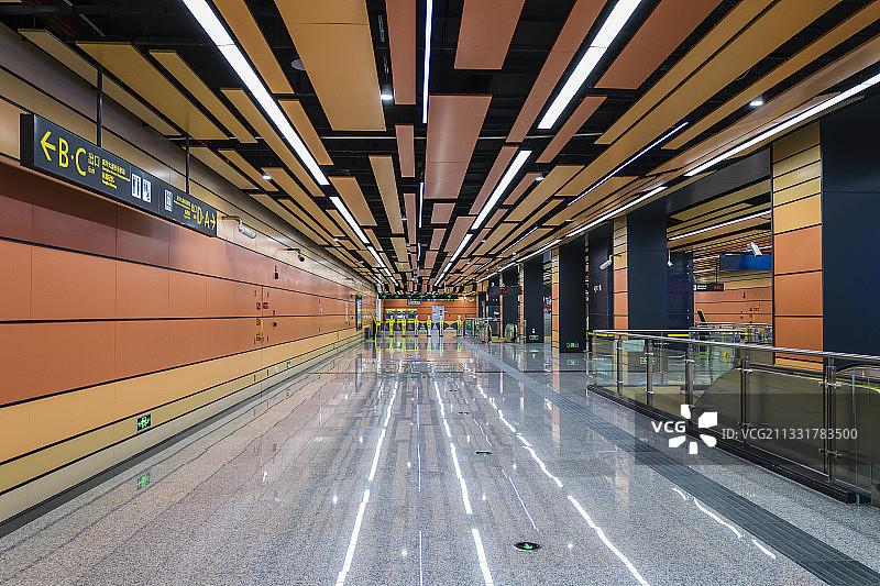 成都东郊记忆地铁站内景图片素材