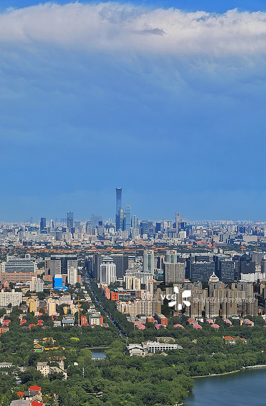 乳状云与CBD图片素材