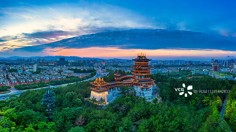 义乌鸡鸣阁风光图片素材