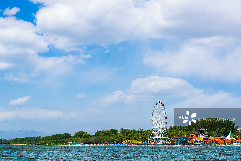 北京顺义奥林匹克水上公园摩天轮图片素材