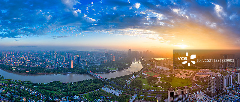 义乌城市日出风光图片素材