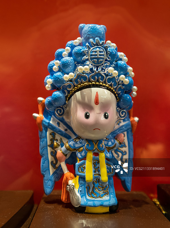 京剧戏曲陶瓷Q版小人图片素材