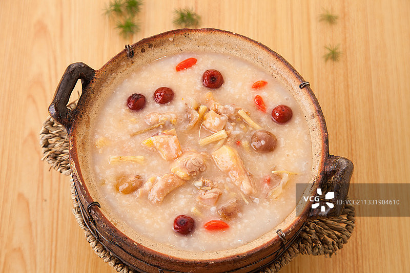 鸡肉砂锅粥图片素材