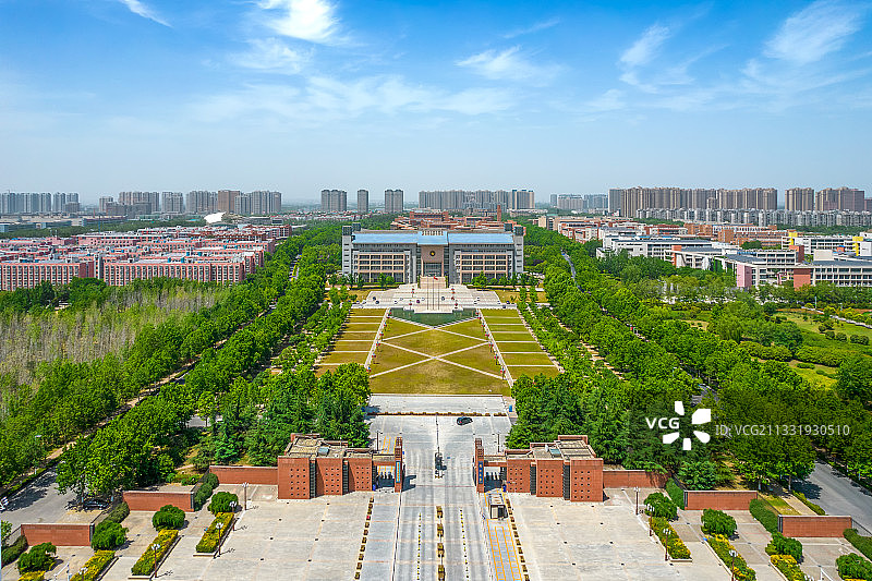 航拍中国河南郑州大学新校区图片素材