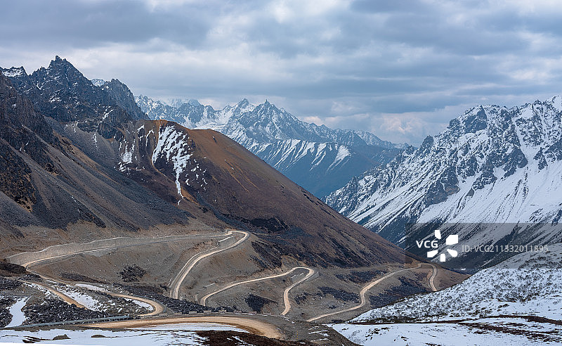 国道219察隅察瓦龙段图片素材