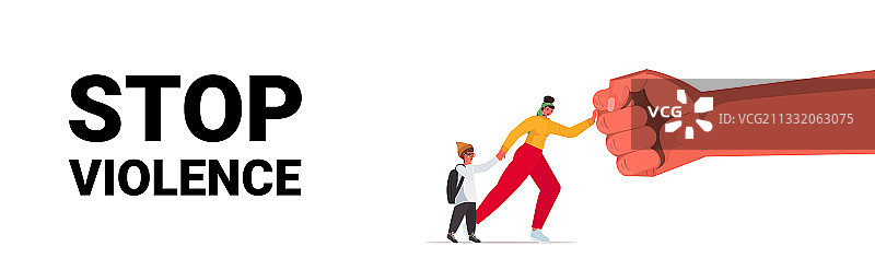 大拳头威胁妇女及其祖母图片素材