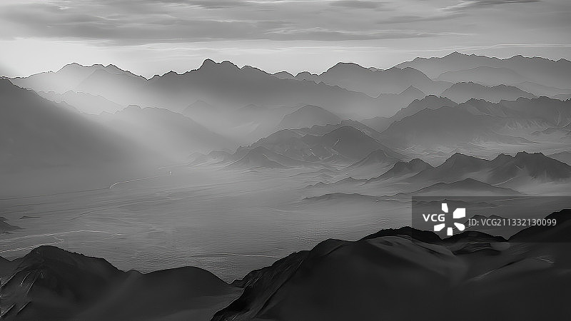 青海海西黑山苍浑博大，起伏连绵。图片素材