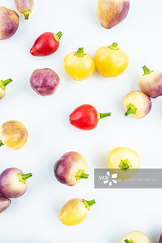 新鲜五彩辣椒图片素材