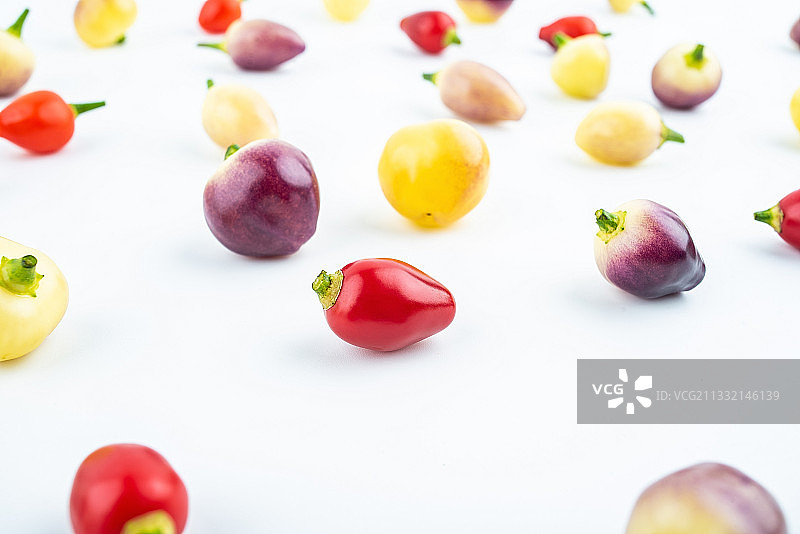 新鲜五彩辣椒图片素材