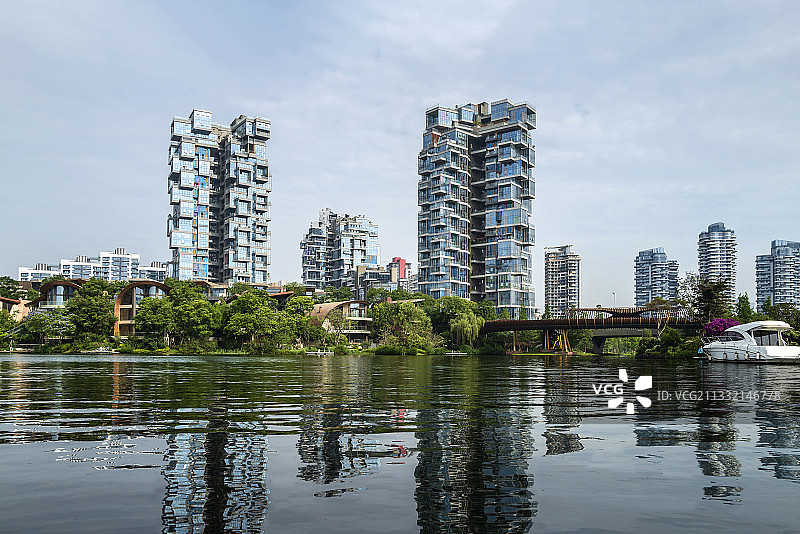 成都富人区之麓湖生态城图片素材