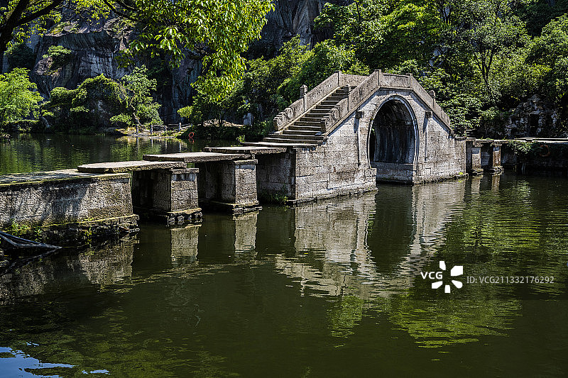 绍兴东湖风景区图片素材