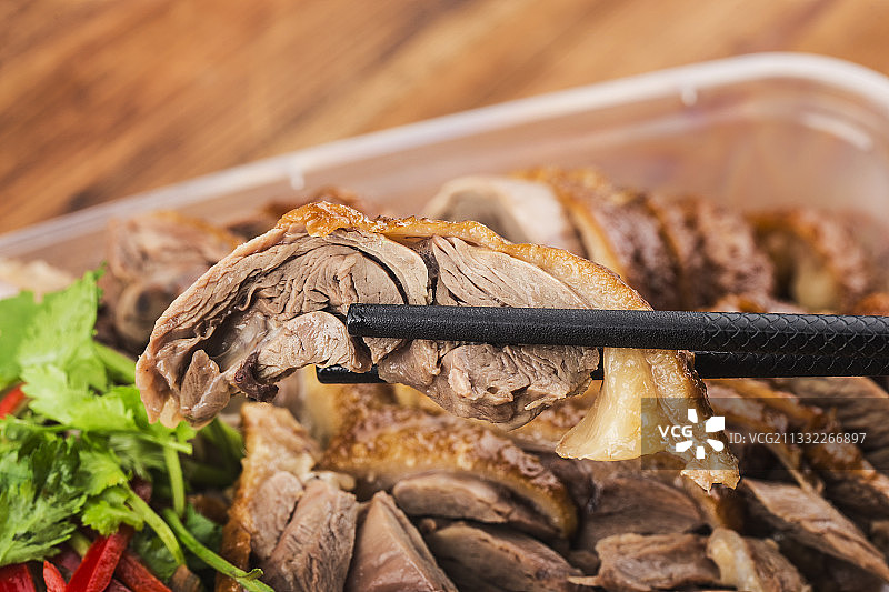 一盘潮汕卤水鹅肉图片素材