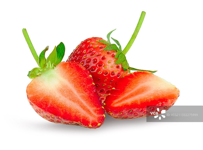 白色背景上的草莓特写图片素材