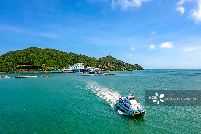 中国广东省茂名市电白区博贺镇放鸡岛图片素材