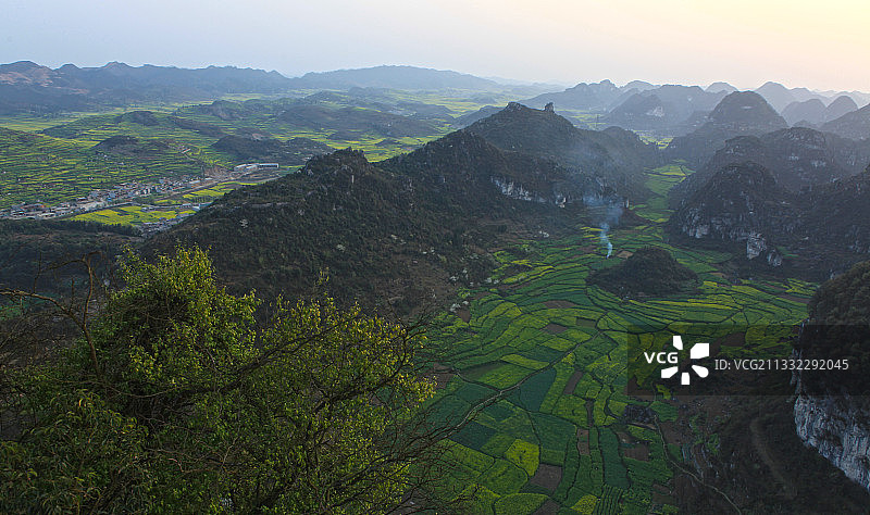 贵州安顺云山屯云鹫山日落图片素材