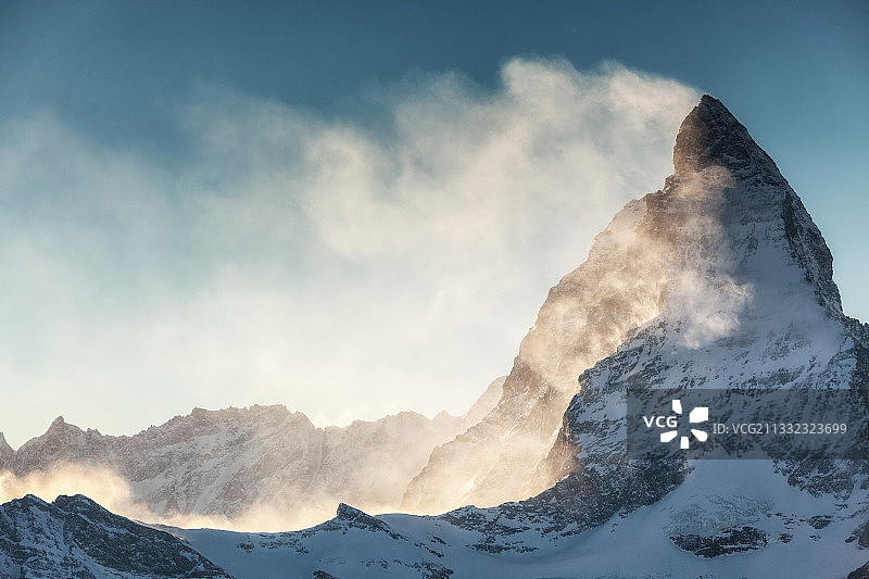 瑞士采尔马特雪山风光图片素材