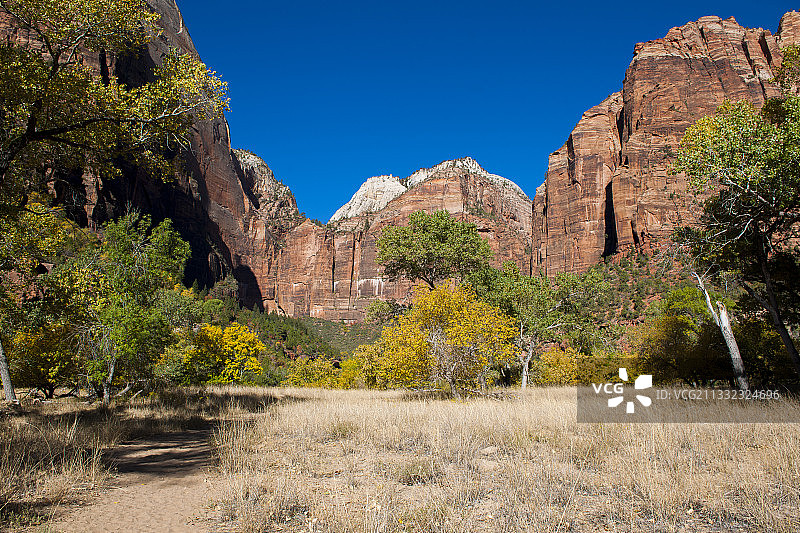 美国犹他州华盛顿县的落基山脉风光图片素材