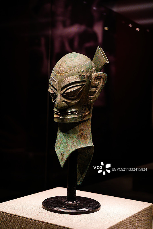 三星堆博物馆青铜人头像图片素材