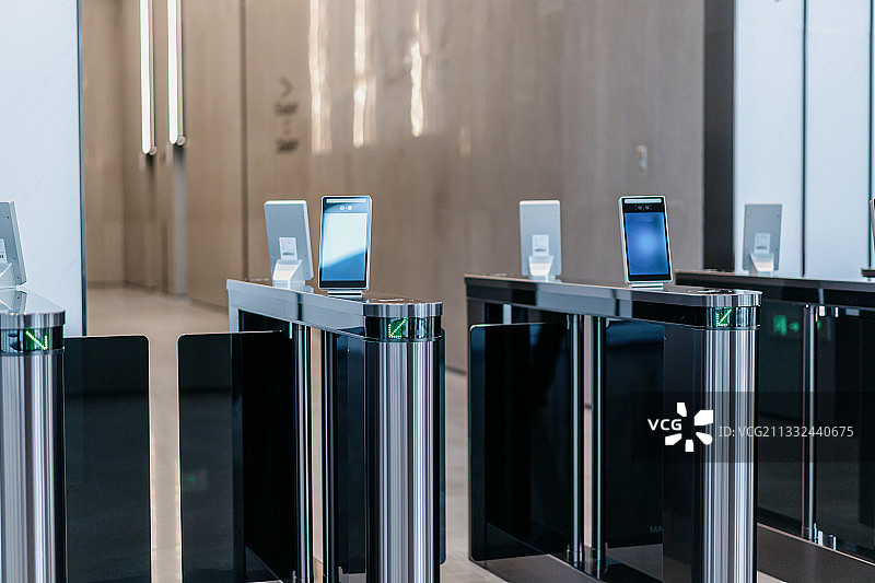 高档办公楼人脸识别闸机图片素材