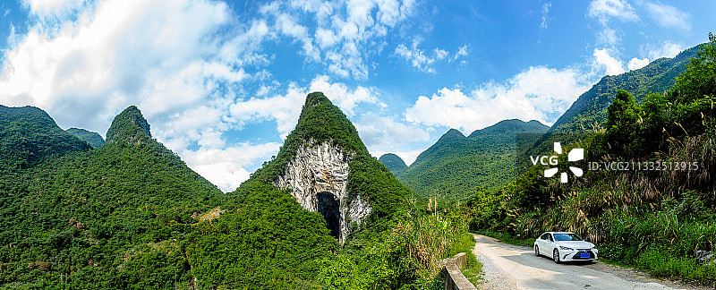 清远市阳山县广东峡天下旅游风景区燕子岩图片素材