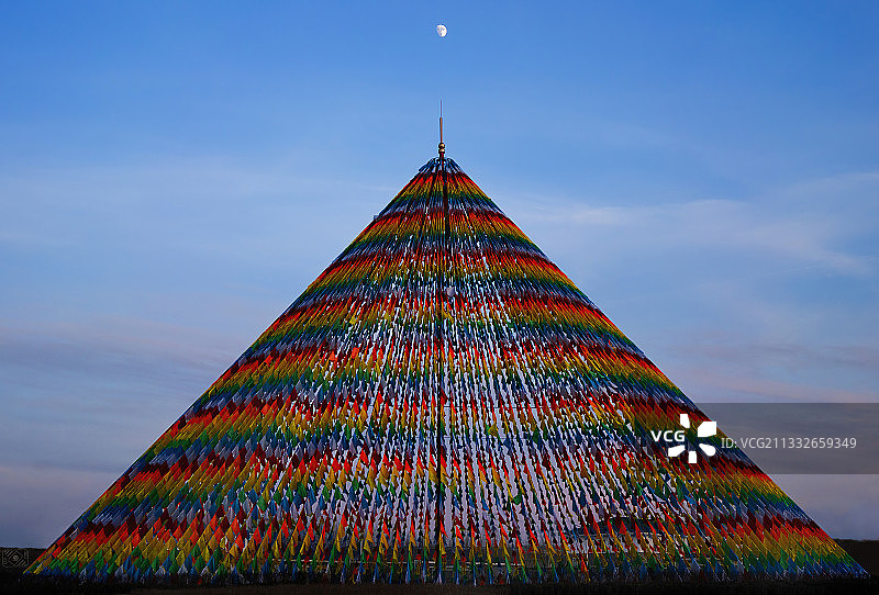 月耀经幡图片素材