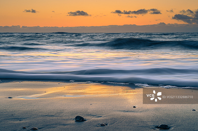 荷兰佩滕贝赫恩德大街日落海景图片素材