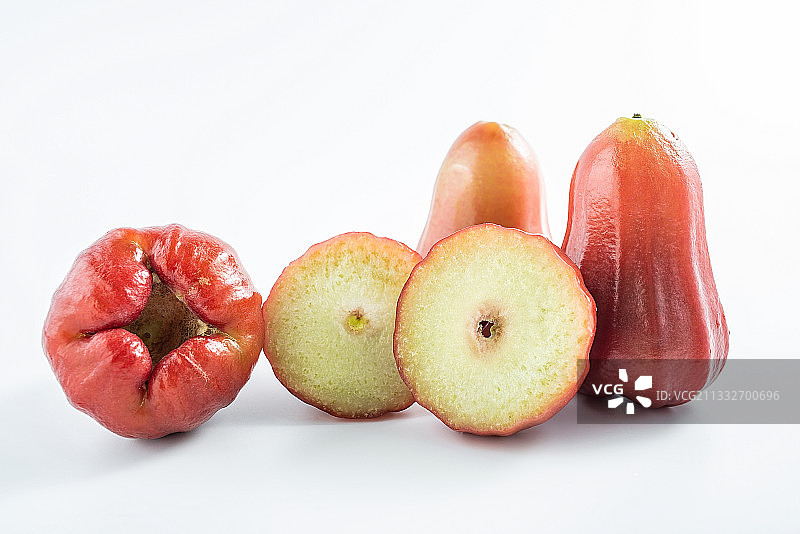 白背景上的热带水果红色莲雾图片素材