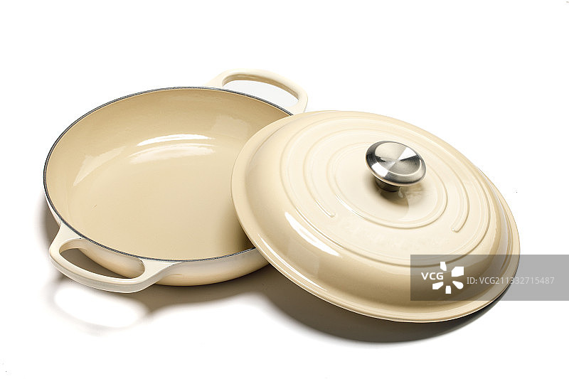 珐琅彩色陶瓷锅图片素材