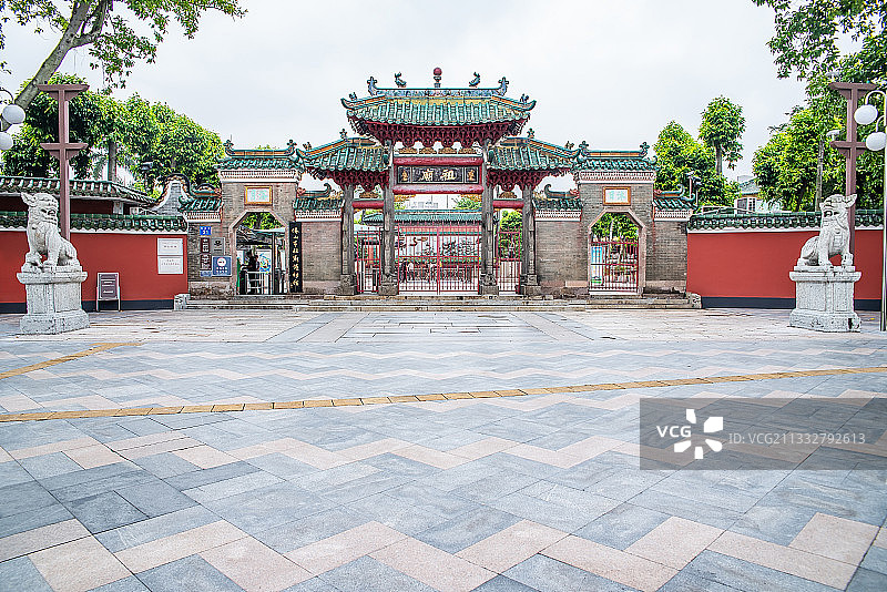 中国广东省佛山祖庙博物馆大门牌坊图片素材