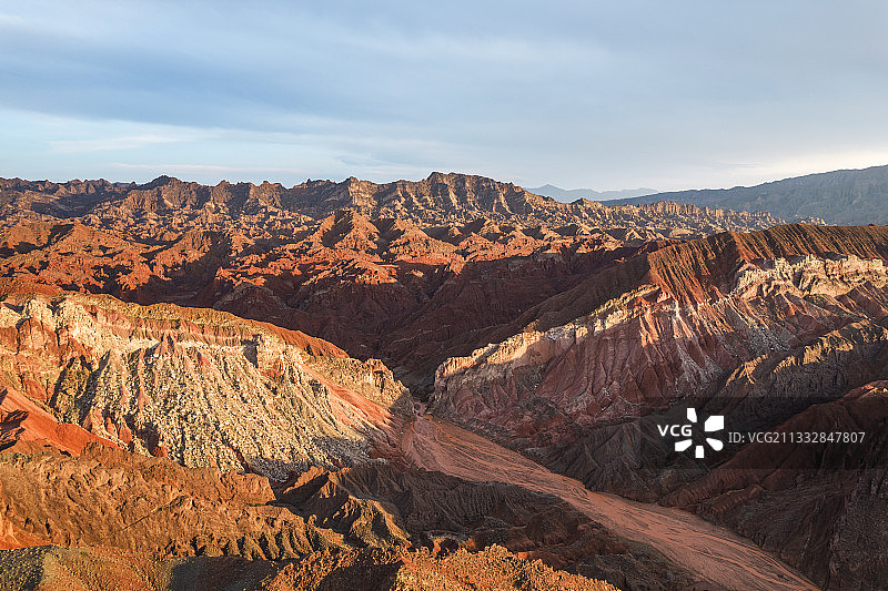 新疆天山独库公路库车大峡谷风光图片素材